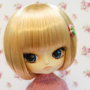 Preview wallpaper doll, big eyes, look