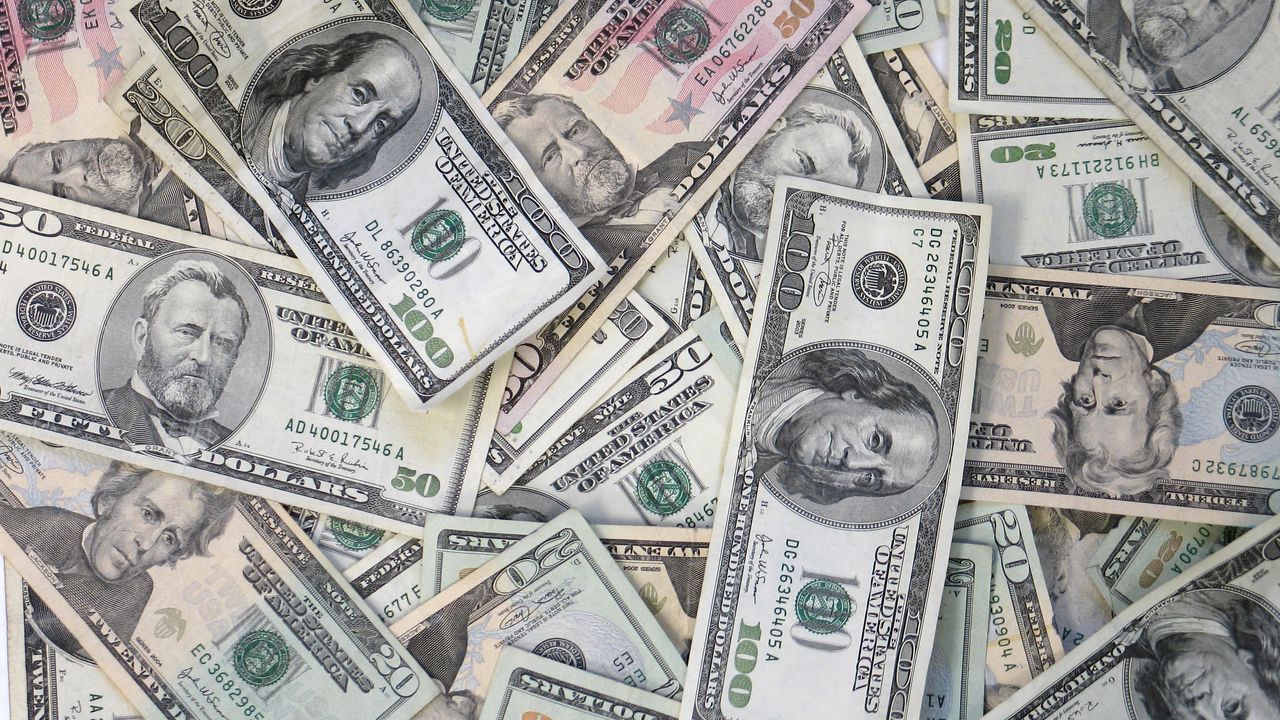Wallpaper dollars, money, bills, currency