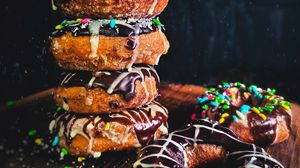 Preview wallpaper donuts, chocolate, sprinkles, dessert