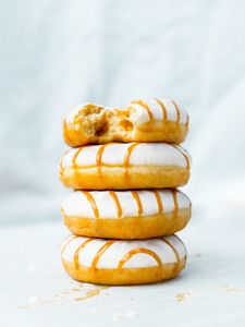 Preview wallpaper donuts, dessert, pastries, brown, white