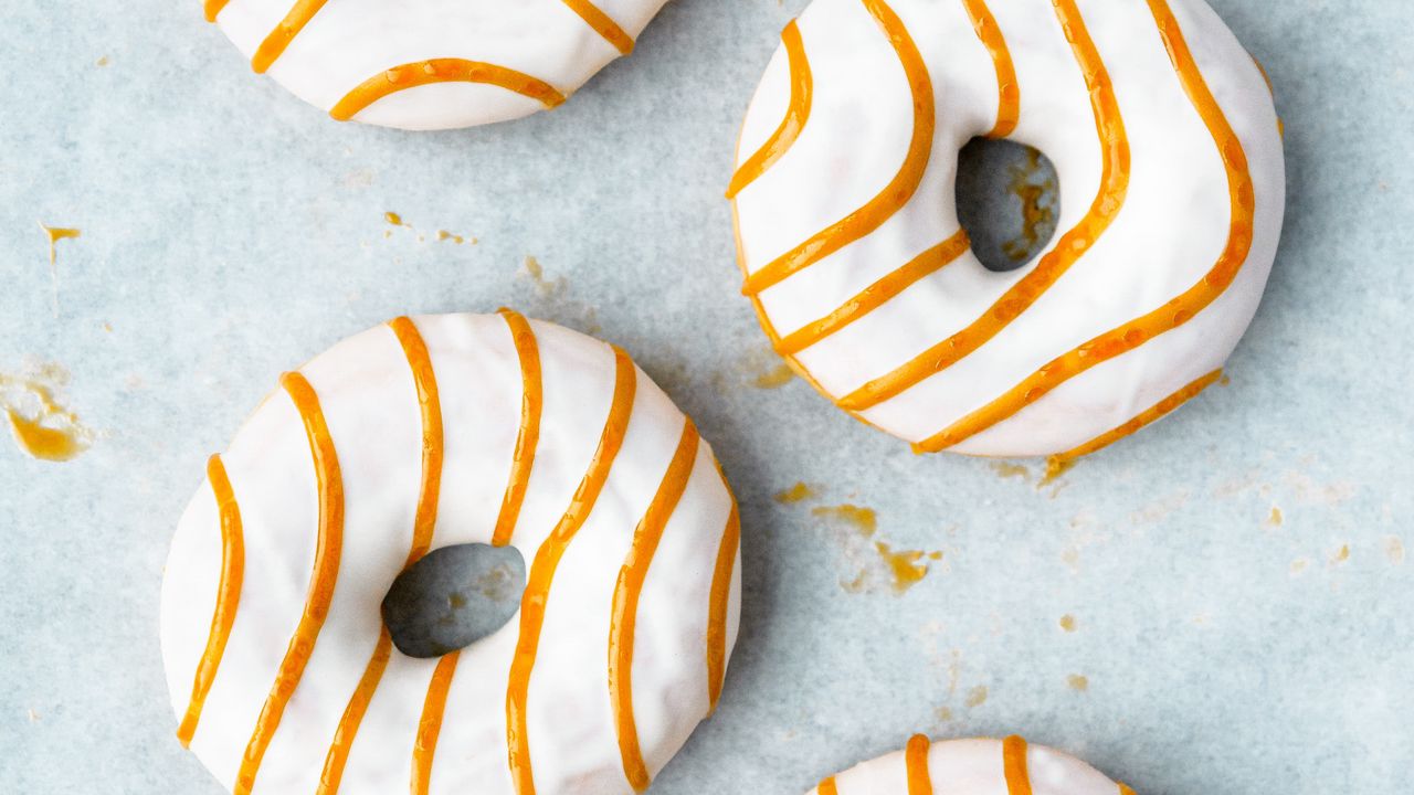 Wallpaper donuts, dessert, white