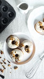 Preview wallpaper donuts, glaze, nuts, dessert