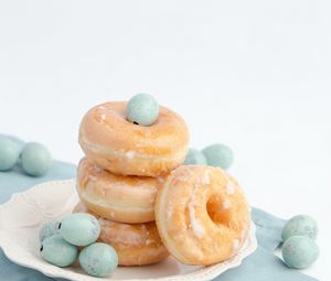 Preview wallpaper donuts, pastries, dessert, blue, light