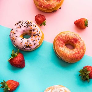 Preview wallpaper donuts, strawberries, berries, dessert, sweets