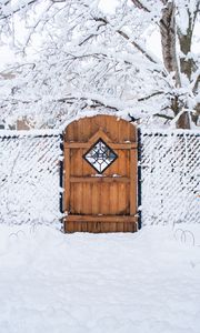 Preview wallpaper door, fence, snow, winter, tree