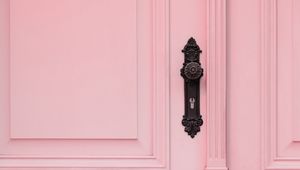 Preview wallpaper door, handle, lock, pink