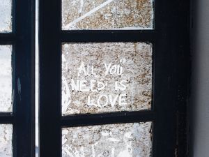 Preview wallpaper door, inscription, window, dirt, dirty