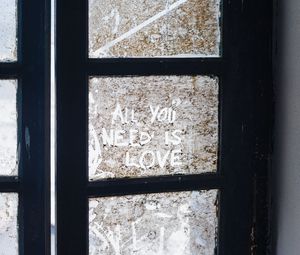 Preview wallpaper door, inscription, window, dirt, dirty