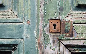 Preview wallpaper door, keyhole, rust, paint, old