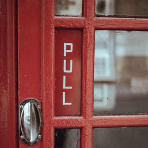 Preview wallpaper door, red, inscription, handle