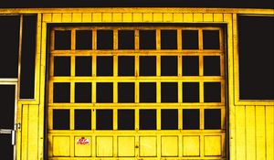 Preview wallpaper door, yellow, window
