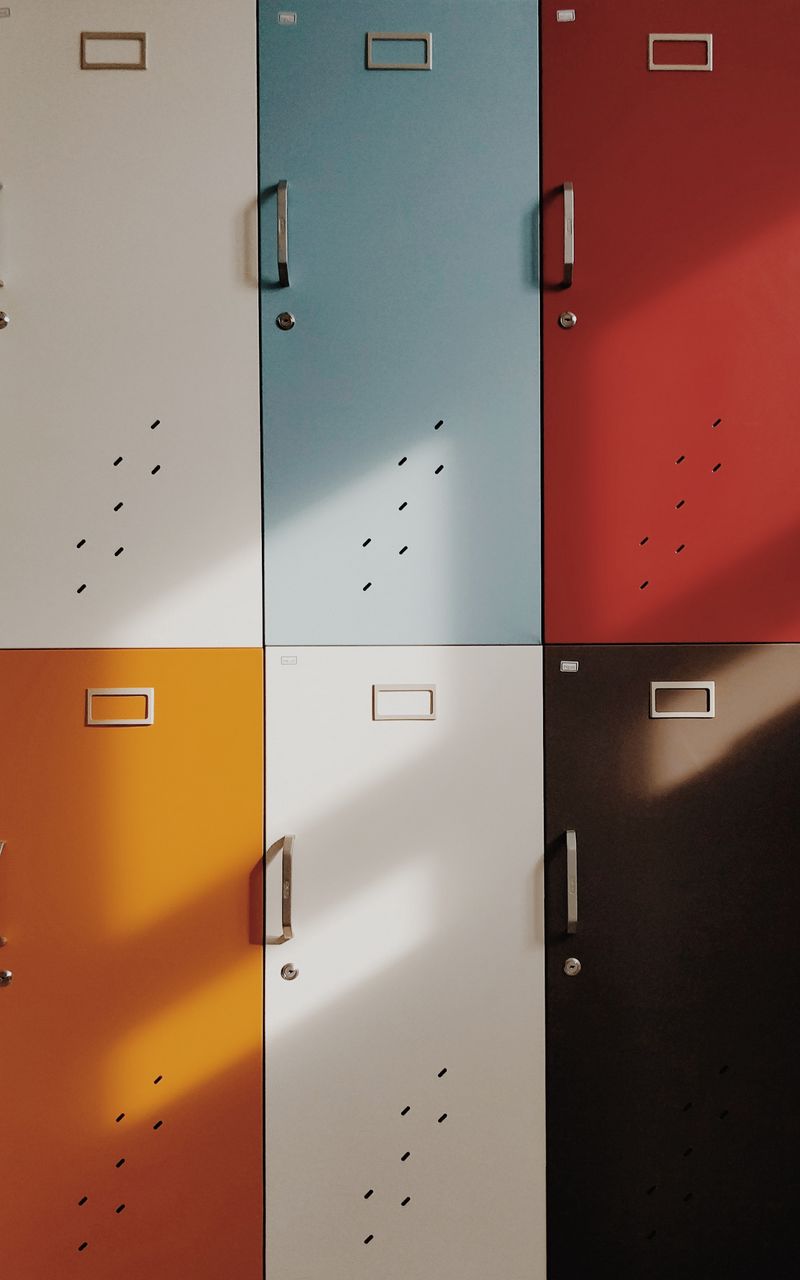 800x1280 Wallpaper doors, lockers, retro, multicolored