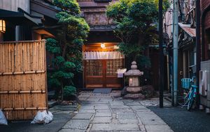 Preview wallpaper doors, street, buildings, architecture, china