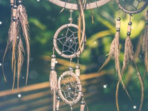 Preview wallpaper dreamcatcher, amulet, feathers, glare