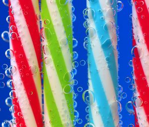 Preview wallpaper drinking straw, drops, close-up, colorful