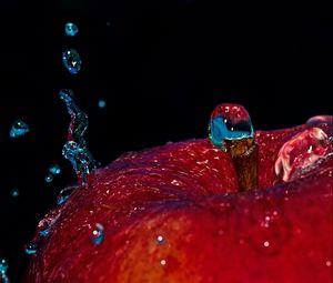 Preview wallpaper drop, apple, water