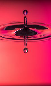 Preview wallpaper drop, spray, macro, pink, circles