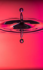 Preview wallpaper drop, spray, macro, pink, circles