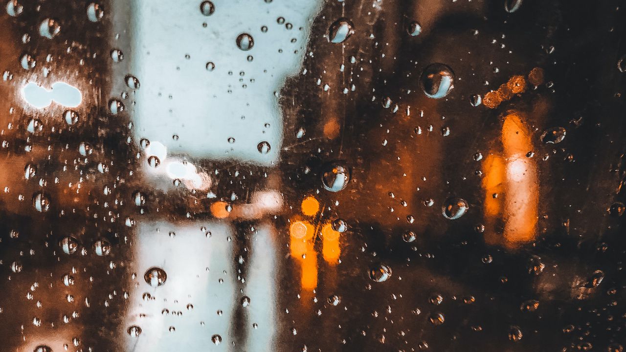 Wallpaper drops, glass, blur, rain, glare