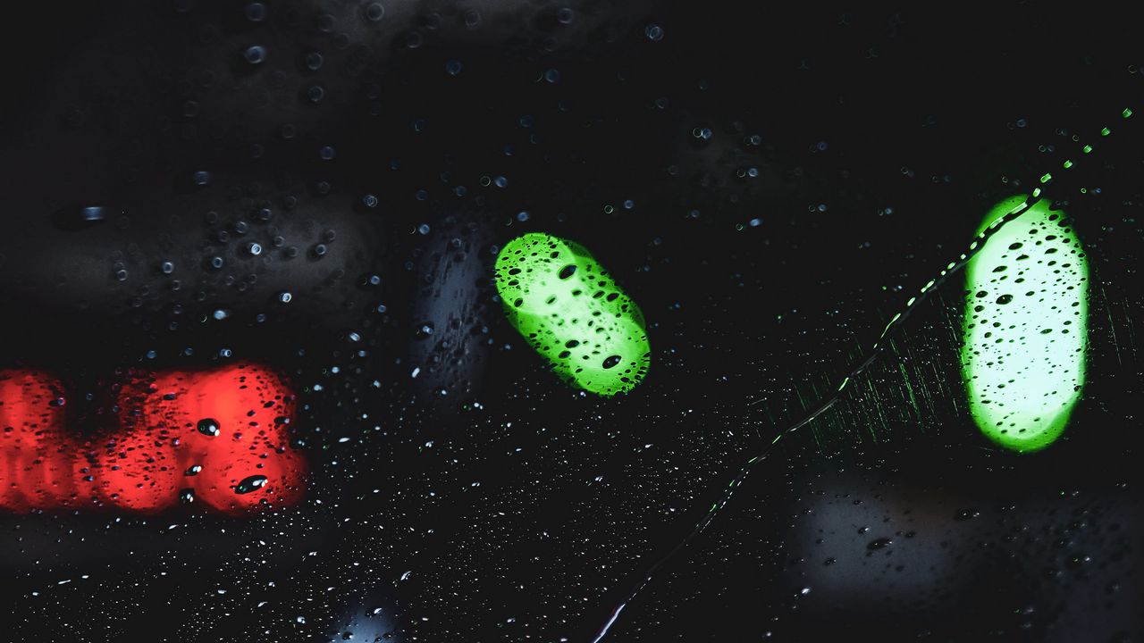 Wallpaper drops, glass, lights, blur