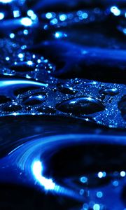 Preview wallpaper drops, shine, close-up, moisture