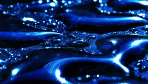 Preview wallpaper drops, shine, close-up, moisture