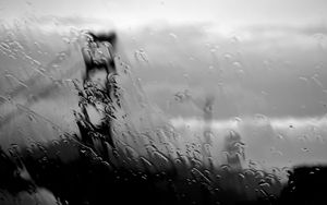 Preview wallpaper drops, water, bw, wet, glass