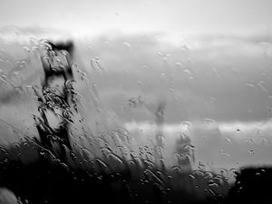 Preview wallpaper drops, water, bw, wet, glass