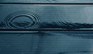 Preview wallpaper drops, water, circles, boards, macro