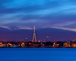 Preview wallpaper dublin, ireland, evening, lights, city, coast