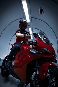Preview wallpaper ducati, motorcycle, bike, red, motorcyclist, helmet, tunnel