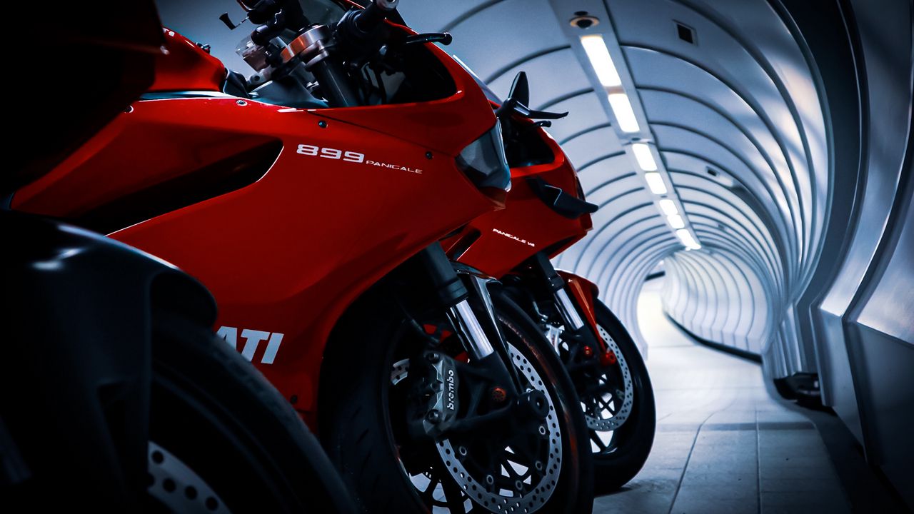 Wallpaper ducati, motorcycles, red, tunnel