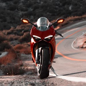 Preview wallpaper ducati panigale v4 s, ducati, motorcycle, bike, red, front view