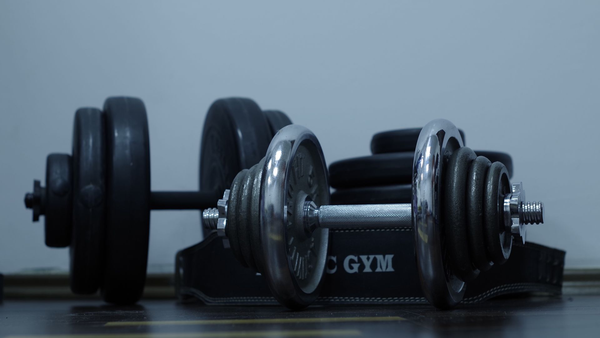 Free download Gym Weights Wallpaper Weights Wallpaper Weights [2400x1600]  for your Desktop, Mobile & Tablet | Explore 41+ Weights Wallpaper |