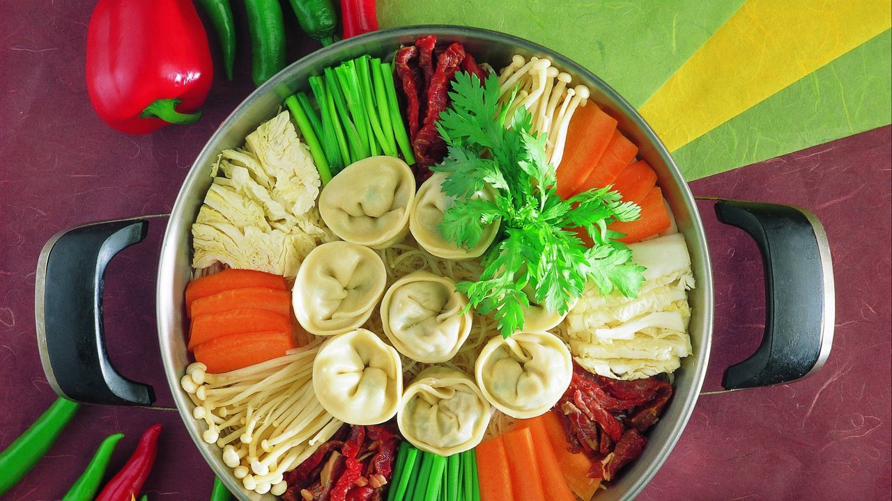 Wallpaper dumplings, vegetables, herbs, pepper
