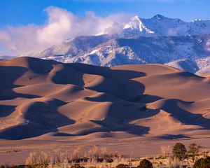 Preview wallpaper dunes, sand, mountains, snow, clouds, nature