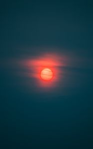 Preview wallpaper dusk, sun, red, clouds, haze