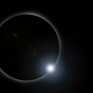 Preview wallpaper eclipse, moon, sun, glare, light