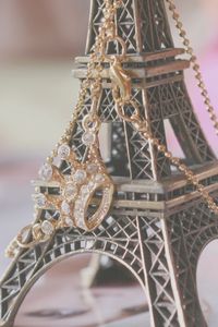 Preview wallpaper eiffel tower, chains, jewelry
