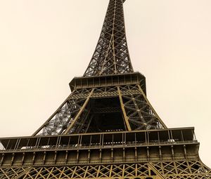 Preview wallpaper eiffel tower, tower, bottom view, architecture, paris, france