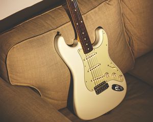 Preview wallpaper electric guitar, guitar, musical instrument, white, stratocaster