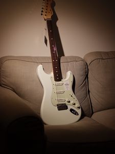 Preview wallpaper electric guitar, guitar, stratocaster, white, musical instrument