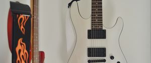 Preview wallpaper electric guitar, guitar, strings, musical instrument, white