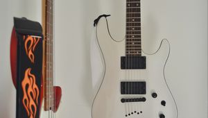 Preview wallpaper electric guitar, guitar, strings, musical instrument, white