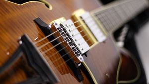 Preview wallpaper electric guitar, guitar, strings, music, brown