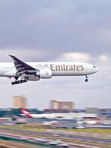 Preview wallpaper emirates, boeing, aircraft, flying, sky