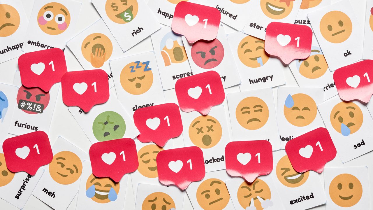 Wallpaper emoji, emoticons, likes, stickers