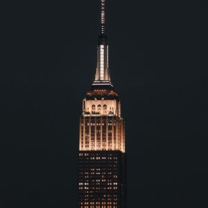Preview wallpaper empire state building, tower, building, night, architecture, lights, dark