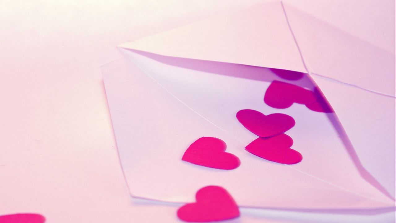 Wallpaper envelope, heart, paper