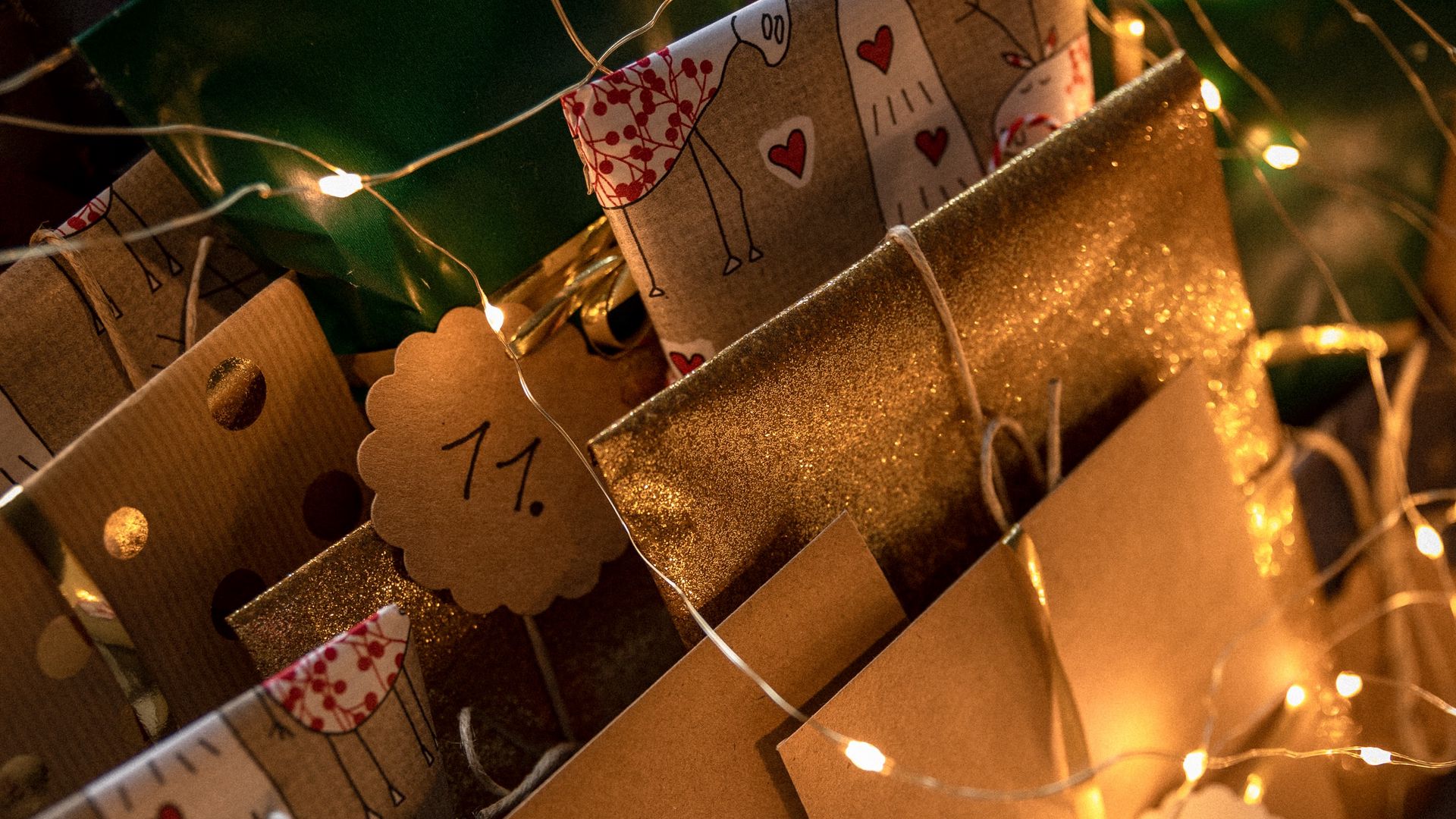 Download wallpaper 1920x1080 envelopes, letters, garland, holiday full